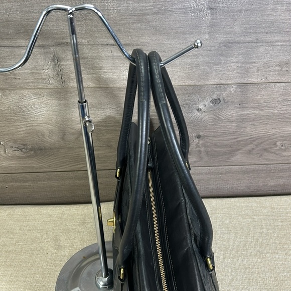 Coach Classic Hampton 11063 Signature Shoulder/satchel Bag - Picture 4 of 11